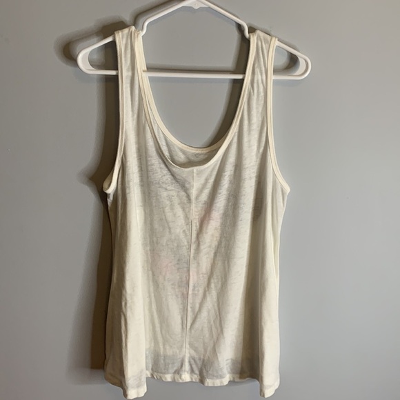 Floral Mickey Mouse tank top by Disney Size XL, see measurements good condition - Picture 3 of 4